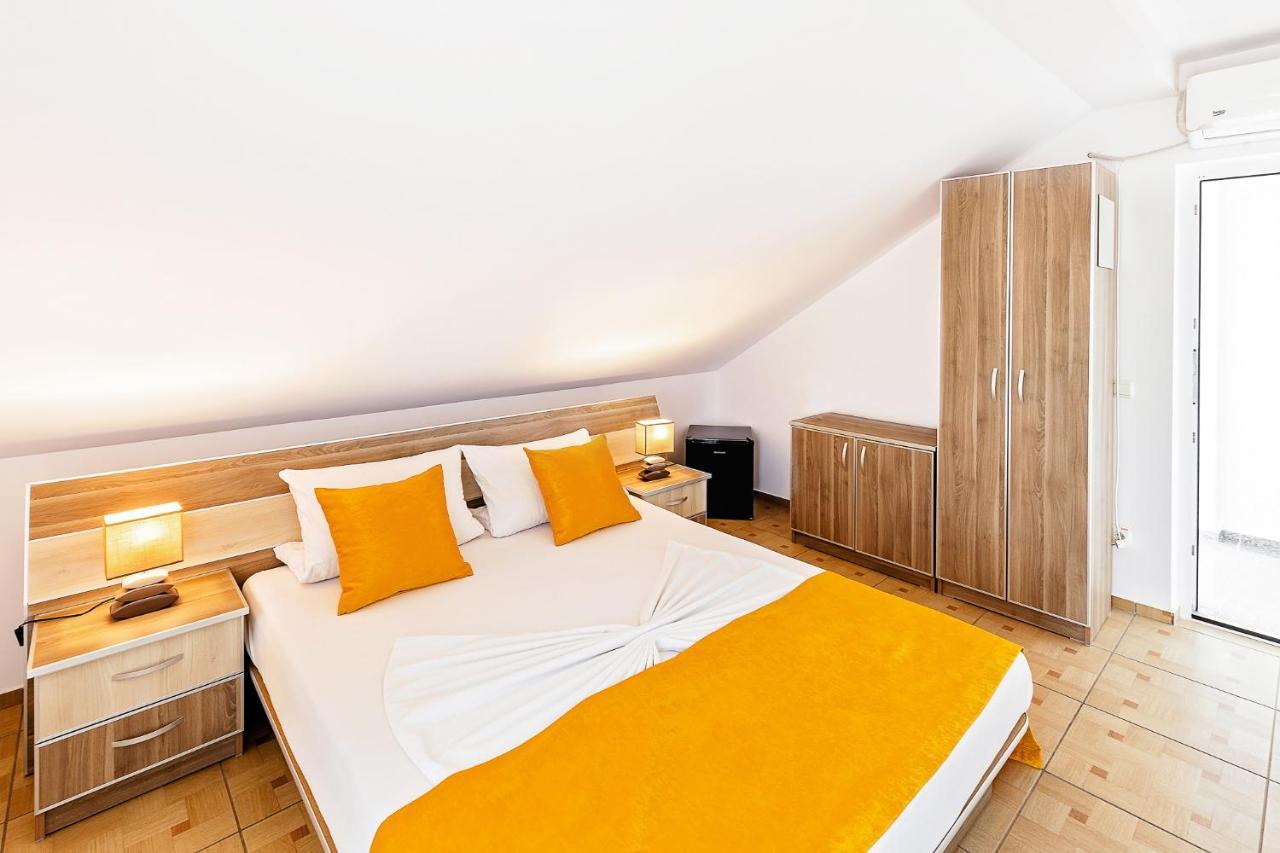 Vila Mosel 2 Mai Ngoại thất bức ảnh
