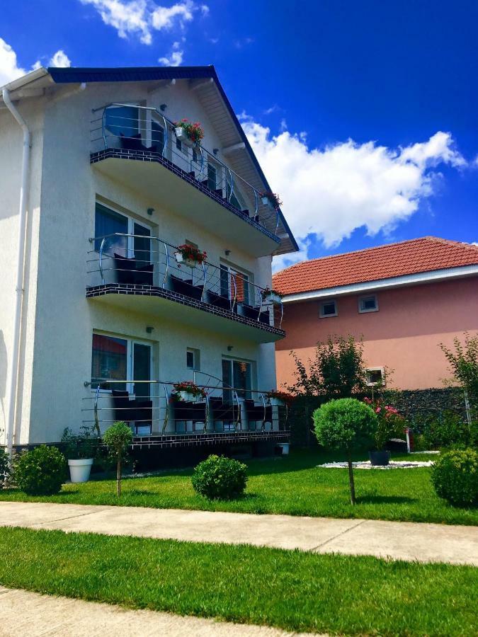 Vila Mosel 2 Mai Ngoại thất bức ảnh